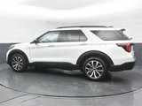 Used 2025 Ford Explorer ST-Line w/ Premium Package image 5