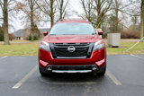 New 2025 Nissan Pathfinder SL w/ Black Appearance Package image 3
