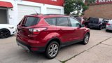 Used 2017 Ford Escape SE w/ Equipment Group 201A image 5