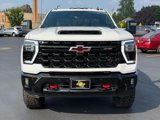 Used 2025 Chevrolet Silverado 2500 ZR2 image 3