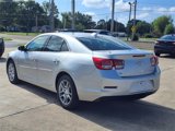 Used 2016 Chevrolet Malibu LT w/ Power Convenience Package image 3
