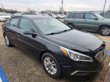 Used 2016 Hyundai Sonata SE image 2