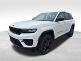 New 2025 Jeep Grand Cherokee Altitude image 4