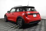 Used 2025 MINI Cooper 2-Door Hardtop image 5