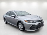 Used 2021 Toyota Camry LE image 3
