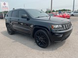 Used 2019 Jeep Grand Cherokee Altitude image 3