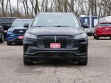 Used 2025 Lincoln Aviator Reserve w/ Equipment Group 201A image 2