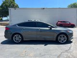 Used 2017 Ford Fusion SE w/ Equipment Group 201A image 5