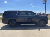 New 2025 Chevrolet Suburban Premier image 3