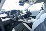 New 2025 Mitsubishi Outlander SE image 2