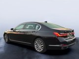 Used 2022 BMW 740i image 4