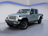 Used 2023 Jeep Gladiator Overland image 4