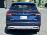 Used 2023 Mitsubishi Outlander SE image 5