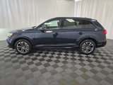 Certified 2025 Audi Q7 2.0T Premium Plus image 3