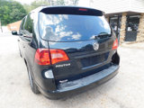 Used 2014 Volkswagen Routan SE image 6