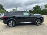 New 2025 Nissan Pathfinder Platinum image 2