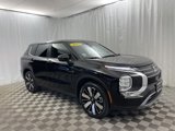 New 2025 Mitsubishi Outlander SE image 2