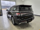 New 2025 INFINITI QX80 Luxe image 2