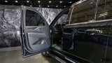 Used 2023 Cadillac Escalade ESV Premium Luxury image 3