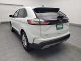 Used 2024 Ford Edge SEL image 5