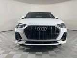Certified 2024 Audi Q3 2.0T Premium w/ Convenience Package image 2