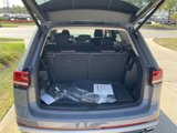 New 2025 Volkswagen Atlas Peak Edition SE image 4