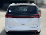New 2025 Chrysler Pacifica Premium image 4