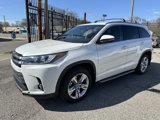 Used 2019 Toyota Highlander AWD V6 image 3