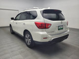 Used 2020 Nissan Pathfinder SL image 5
