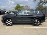 New 2025 Mitsubishi Outlander SE image 4