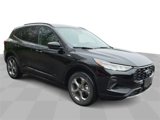 Used 2024 Ford Escape ST-Line image 2