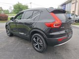 Certified 2025 Volvo XC40 B5 Core image 4
