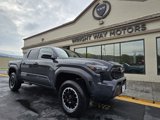 Used 2024 Toyota Tacoma TRD Off-Road image 2