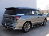 Used 2025 INFINITI QX80 Sensory image 5