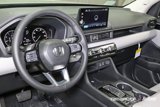 New 2025 Honda Pilot Touring image 2