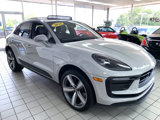 Used 2023 Porsche Macan image 3