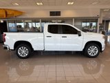 Used 2021 Chevrolet Silverado 1500 Custom image 2