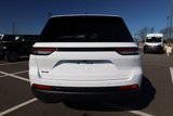 New 2025 Jeep Grand Cherokee Altitude image 4