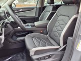 New 2025 Volkswagen Atlas Peak Edition SE image 4