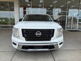 Used 2023 Nissan Titan SV image 2