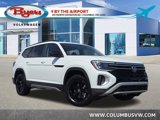 New 2025 Volkswagen Atlas Peak Edition SE image 1