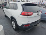 Used 2017 Jeep Cherokee Latitude image 4