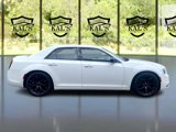 Used 2020 Chrysler 300 Touring w/ Sport Appearance Package image 4