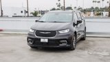 Used 2024 Chrysler Pacifica Select image 4