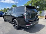 New 2025 Chevrolet Suburban High Country image 5
