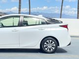 Used 2021 Toyota Prius LE image 5