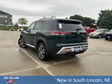 New 2025 Nissan Pathfinder Platinum image 3