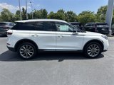 Certified 2022 Lincoln Corsair AWD image 4