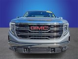 Used 2024 GMC Sierra 1500 SLT image 2
