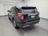 Used 2023 Ford Explorer Limited image 5